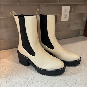 NEVER WORN - BRAND NEW Size 7 NINE WEST Boots